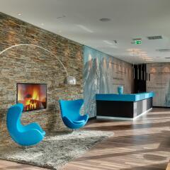 Отель Motel One Köln-mediapark Кёльн интерьер отеля