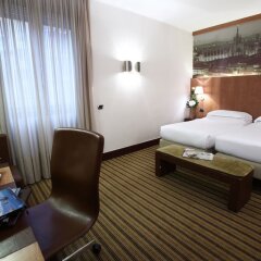 Отель Starhotels Ritz сейф в номере