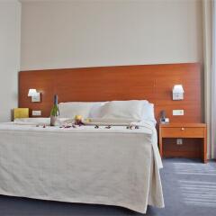 Hotel Silken Torre Garden удобства в номере