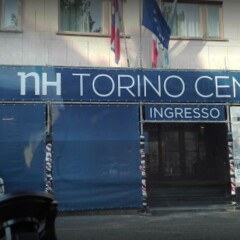 Отель NH Torino Centro парковка