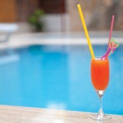 Kleopatra Aydin Hotel Турция, Аланья - 2 отзыва об отеле, цены и фото номеров - забронировать отель Kleopatra Aydin Hotel онлайн бассейн фото 3