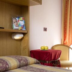 Hotel Kennedy in Rimini, Italy from 43$, photos, reviews - zenhotels.com room amenities