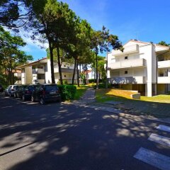 Отель Parco Hemingway - One Bedroom парковка