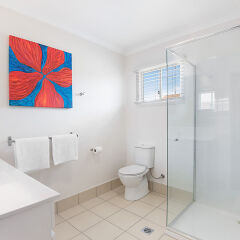 Отель Gold Coast Airport Accommodation - La Costa Motel ванная фото 2