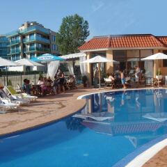 Отель Aparthotel Kasandra бассейн фото 4