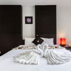 Отель Saladee Gallery Residence в номере