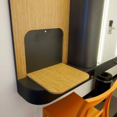 Отель easyHotel Brussels City Centre удобства в номере фото 2