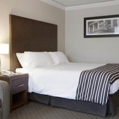 Отель Sandman Hotel Vancouver City Centre Канада, Ванкувер - отзывы, цены и фото номеров - забронировать отель Sandman Hotel Vancouver City Centre онлайн комната для гостей фото 4