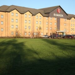Отель Courtyard By Marriott Glasgow Airport Пейсли спортивное сооружение