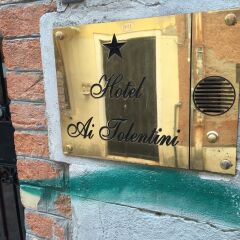 Отель Albergo ai Tolentini Италия, Венеция - отзывы, цены и фото номеров - забронировать отель Albergo ai Tolentini онлайн с домашними животными