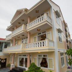 Отель Han Huyen Homestay Хойан