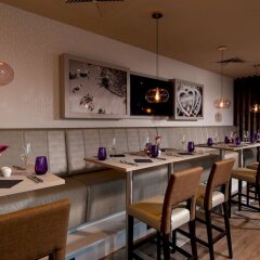 Отель Leonardo Hotel Munich City Olympiapark Германия, Мюнхен - 2 отзыва об отеле, цены и фото номеров - забронировать отель Leonardo Hotel Munich City Olympiapark онлайн гостиничный бар