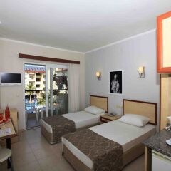 Sun City Apartments & Hotel комната для гостей фото 2