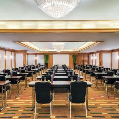 Отель AVANI Atrium Bangkok