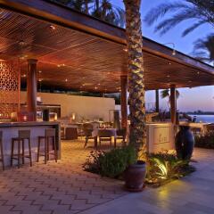 Отель Hilton Luxor Resort & Spa гостиничный бар
