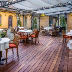 Hotel Euterpe питание