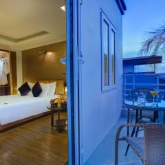 Hanoi Elegance Ruby Hotel балкон