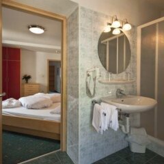 Hotel Tirolerhof Тироло ванная