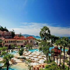 Отель Centara Grand Beach Resort Phuket Таиланд, Карон-Бич - 5 отзывов об отеле, цены и фото номеров - забронировать отель Centara Grand Beach Resort Phuket онлайн балкон