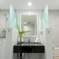 Апартаменты Sabai Sathorn Service Apartment Бангкок ванная фото 2