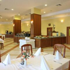 Отель Berlin Golden Beach Hotel - All Inclusive Болгария, Золотые пески - отзывы, цены и фото номеров - забронировать отель Berlin Golden Beach Hotel - All Inclusive онлайн питание