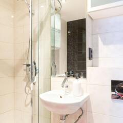 Отель Apartament Ten by Your Freedom Польша, Варшава - отзывы, цены и фото номеров - забронировать отель Apartament Ten by Your Freedom онлайн ванная фото 2