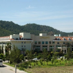 Meder Resort Hotel - Ultra All Inclusive парковка