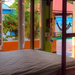 Отель Surf Inn Maldives балкон