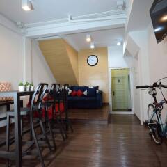 Отель Hostel Shane Bangkok Таиланд, Бангкок - отзывы, цены и фото номеров - забронировать отель Hostel Shane Bangkok онлайн спортивное сооружение