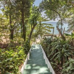 Отель On The Hill Karon Resort фото 3