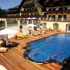 Hotel Friesacher Аниф спортивное сооружение