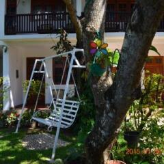 Отель Little Paradise Tourist Guest House and Holiday Home фото 4