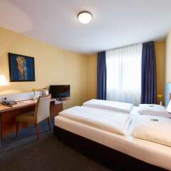 Отель GHOTEL hotel & living München-City Германия, Мюнхен - 9 отзывов об отеле, цены и фото номеров - забронировать отель GHOTEL hotel & living München-City онлайн комната для гостей