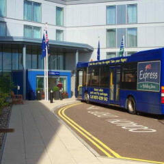 Отель Holiday Inn Express London Stansted городской автобус