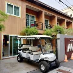 Отель The M Pool Villas Bangkok - Bts Ekkamai Бангкок городской автобус