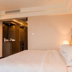 Crowne Plaza Уфа-Конгресс Отель сейф в номере