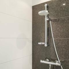 Отель Motel One Munchen-Olympia Gate Мюнхен ванная