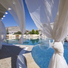 Отель Bella Santorini Studios
