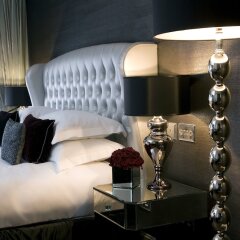Отель Karma Sanctum Soho в номере