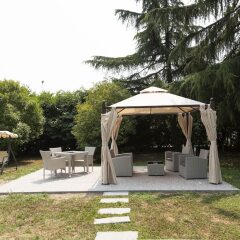 Отель iH Hotels Milano Blu Visconti Треццано-суль-Навиглио