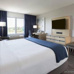 Отель Holiday Inn Express Quebec City - Sainte Foy Канада, Квебек - отзывы, цены и фото номеров - забронировать отель Holiday Inn Express Quebec City - Sainte Foy онлайн комната для гостей фото 3