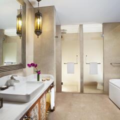 Отель Sheraton Qingyuan Lion Lake Resort ванная