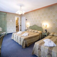 Отель Carlton On The Grand Canal Италия, Венеция - 3 отзыва об отеле, цены и фото номеров - забронировать отель Carlton On The Grand Canal онлайн комната для гостей фото 5