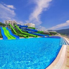 Отель La Blanche Island Bodrum - All Inclusive бассейн