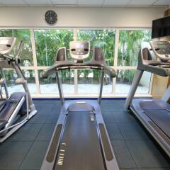 Отель Holiday inn Acapulco La Isla фитнесс-зал фото 2