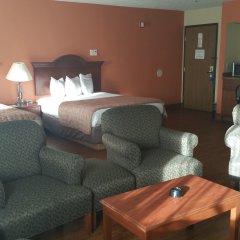 Baymont by Wyndham Tupelo in Tupelo, United States of America from 76$, photos, reviews - zenhotels.com guestroom photo 5