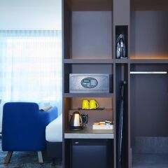Отель Holiday Inn Express Sydney Macquarie Park сейф в номере