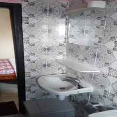 Hôtel Messa in Bingerville, Cote d'Ivoire from 98$, photos, reviews - zenhotels.com bathroom photo 2