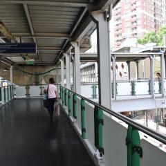 Liveitup Asok Hostel Бангкок балкон