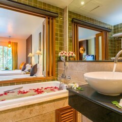 The Royal Paradise Hotel & Spa 4* Стандартный номер с различными типами кроватей фото 21